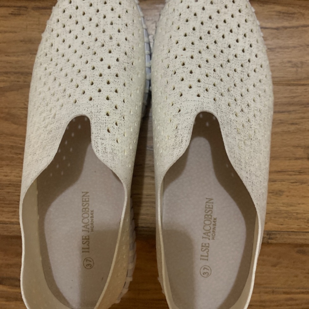 Ilse Jacobsen Slip-Ons   37  NWOB - Picture 4 of 9